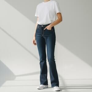 SPANX Original EveryWear Flare Jeans NWT Women's Sz SP Raw Indigo Skinny Shaping